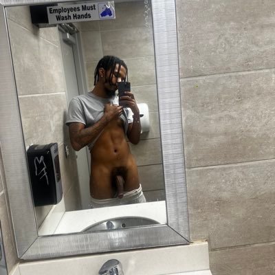 hotboishawnnn's profile picture. cuban & black 🇨🇺