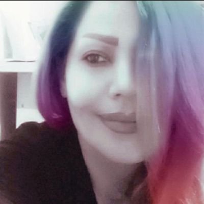 _mari_1359's profile picture. یا عِمادَ مَن لا عِمادَ لَهُ 🤝/

 موسیقی مهتابی در تاریکیِ زندگی ست 🎶🎙