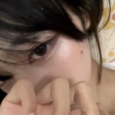 yej2q's profile picture. 