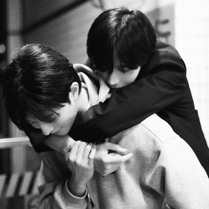 cantik95's profile picture. #ABODesire 🤍 #DESIRE4 🦋🐶🌊🌲
#TOMYSHORE🧎🏻‍♀️❤️‍🔥