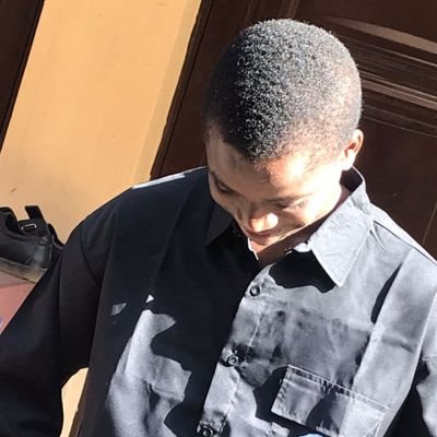 AyomideUx01's profile picture. Materials and metallurgical Engr undergraduate || UI/UX || NF fan || Visca Barcelona 💙❤️