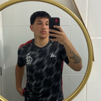 fpecinha's profile picture. falo bem e ando junto