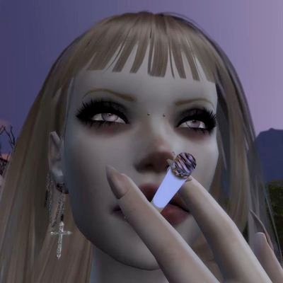 lvrnsnr's profile picture. Mikslmnc since '21✨