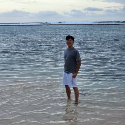 KinsonGOV's profile picture. Stay strong