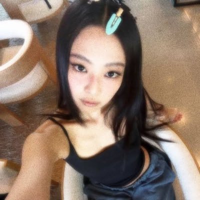 malizyamb's profile picture. 