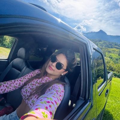 hincapieenazul's profile picture. Antioqueñita como la canción. Hincha del DIM. 💙❤️