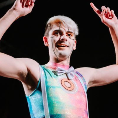 SkyeOShure's profile picture. They/Them. Wrestles sometimes as “The Nervous Wrecking Machine”. Bestie to @_beaubelles. Mainly found on Instagram. 🩵