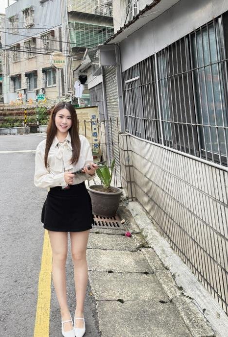 zgb3f662381's profile picture. 栃木県宇都宮市出身｜🆕とちぎ未来大使🍓｜小柄モデル｜タレント、MC、ミスコン、イベコン、よさこい、チア、色々してます｜ママチャリ24km通学JK⇨クロスバイク⇨ロードバイク