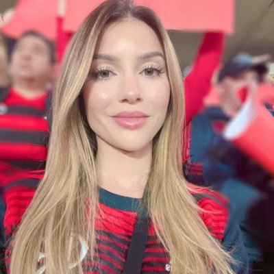 CRF_FernandaB's profile picture. Rubro-negra até morrer e Arrascaete 🖤❤️🖤❤️🖤❤️ não respondo direct