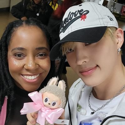 elainedarling_'s profile picture. Writer
BLs
Kpop
Drama