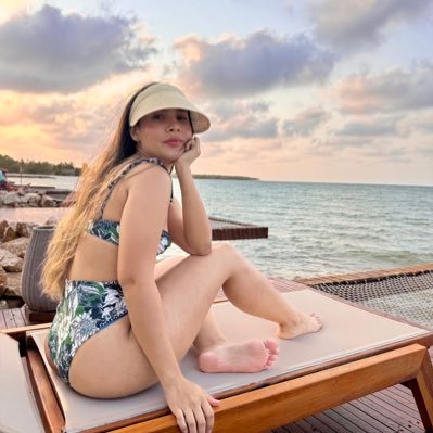 MarianaBarcena2's profile picture. |Proverbios 31:25| | Ing. Eléctrica ⚡️ |