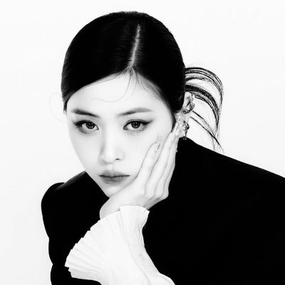 ryujisuengmin's profile picture. ᴀ ᴛᴀɴɢᴇʀɪɴᴇ ᴅᴇᴠᴏᴛᴇᴅ ᴛᴏ ꜱᴏᴏʙɪɴ ᴀɴᴅ ʀʏᴜᴊɪɴ+ᴋsᴍ
ɪᴛᴢʏ ᴍɪᴅᴢʏ ɴᴀʟᴊᴀ ꜰᴏʀᴇᴠᴇʀ ✧*｡✧
ɴᴏ ꜱʜᴀᴅᴇ ɴᴏ ᴛᴇᴀ
ᴛʜᴇ ʜᴇʀᴏ ᴡʜᴏ ᴘᴜᴛꜱ ᴏɴ ᴀ ᴘʀᴇᴛᴛʏ ꜰᴀᴄᴇ