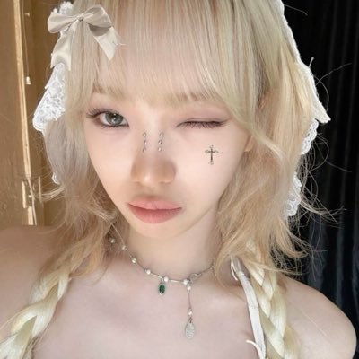 kathiebun's profile picture. 🐈 cat girl ★彡 xg + video games ʕ•ᴥ•ʔ 26