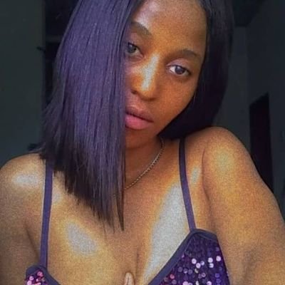 BossLadyLerato2's profile picture. “She moves in purple, lives in luxury, untamed & irresistible 💜 Only kings with vision and power slide in her world.”