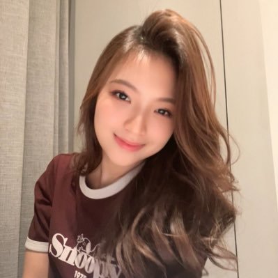 suuyakim's profile picture. ⌗ 𝐬𝐡𝐧𝐠𝐫𝐜 : 𝙄’𝙫𝙚 𝙜𝙤𝙩 𝙢𝙮 𝙚𝙮𝙚𝙨 𝙤𝙣 𝙮𝙤𝙪 ⋆.˚🦋༘⋆