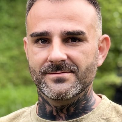 julienjimenez42's profile picture. 