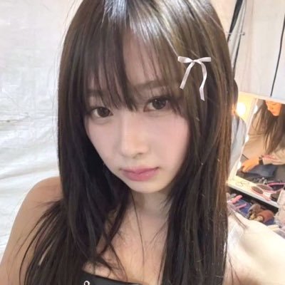 5z_zwb's profile picture. 