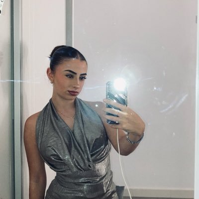 _aliiciaa's profile picture. la vida te da limones, yo te doy ginebra @laalicandaao_