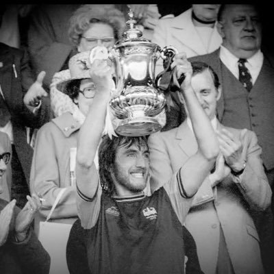 windross's profile picture. Betting industry lifer and hater of most sports.