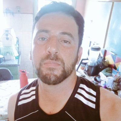 Rafael54992117's profile picture. Mais um ninguém por aqui.