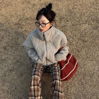 Seulgipromot3r's profile picture. ✊🏾🏳‍🌈🇺🇸

Blackpink 11/2&3/22 Everglow 11/6/23 IVE 03/24/24 Babymonster 9/5/25 TXT 9/25/25

ults: #BP #RedVelvet #WJSN #Twice #Babymonster #TXT