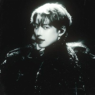 r31ko_'s profile picture. heard frm a frnd abt a fic where Jongho calls Yeosang his strawberry 🍓 bc of his birthmark, and I'll live in pain knowing I can never top that line