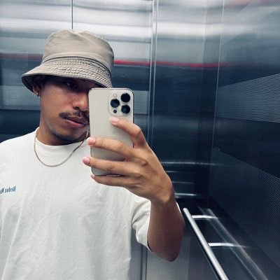 Cajr02's profile picture. Melómano/ BASE 18 💿