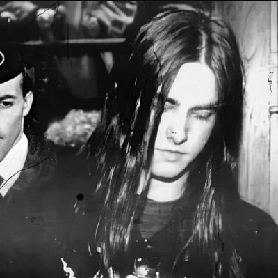 bruisedwaynee's profile picture. autumn is beautiful, everythings dying                                                                                                  he/him