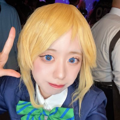 Naqp1B's profile picture. 20↑関西で活動している万年初心者レイヤーでありアニクラよくいます✨鬼加工とゆうなの加工オブ加工なので実物はいないと思ってください！基本なんでも好き。可愛い女の子キャラが好き！/お別れはブロ解で/推し！→🐈‍⬛💜推しであり私の旦那→グリズリー🐻💥 #アニクラ酒クズお嬢様部