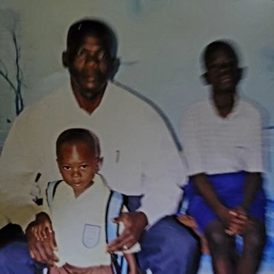 Justkotei's profile picture. Think highly of yourself❗️

Mech.Eng, LLb➡️