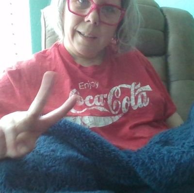 TinaSullivan76's profile picture. do what makes you happy.