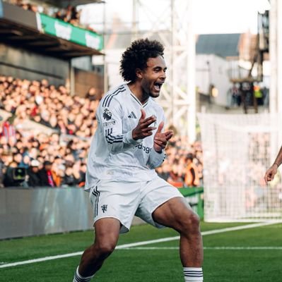 Logan6187042186's profile picture. From kickoff to final whistle.
We follow every moment.
We live every goal.
Football is our heartbeat.