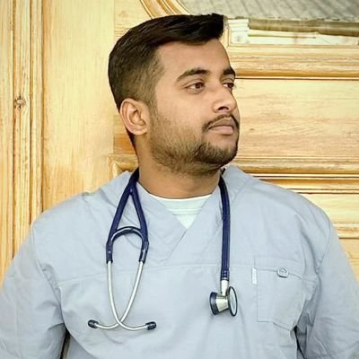 dr_meerimran's profile picture. MBBS⚕️
