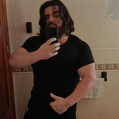 Zetaeme_Z's profile picture. 🎙️Doblaje
🏋🏼‍♂️Bodybuilding 
🎵Música
                             
📩 zetaeme_youtube@hotmail.com