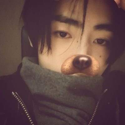 sjveik01's profile picture. ♡ . . . . . #엔하이픈 :: 061821 ?! ✧⁠*⁠。jakeu #ayuminati ; marketing admin, dm for rates .. inactive 📚