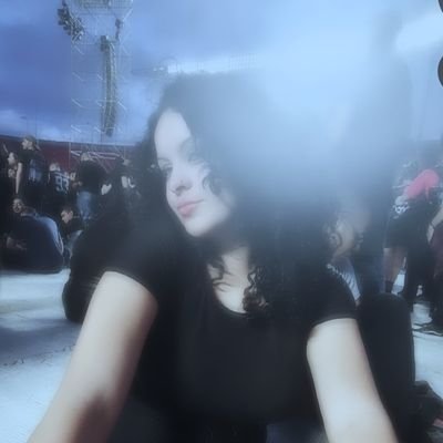 dirtwildz's profile picture. minha personalidade é quebra de expectativas e enfermagem unifesp