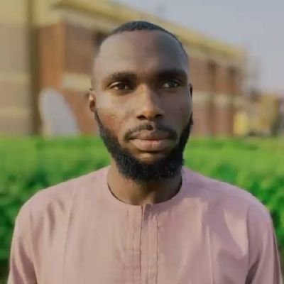 ItxEmilex's profile picture. 