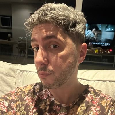 jeymammon's profile picture. #medianocheconjey de lunes a viernes a las 23 por canal 9