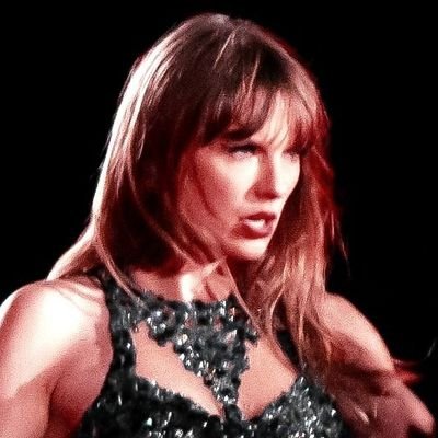 SwiftScarlet13's profile picture. You're only as hot as your last hit, baby ✨ | Taylor Swift 💜 | Elizabeth Olsen 🩵 | Main Account: @Aris_Multiverse
