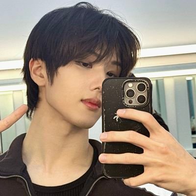 bamjjjis's profile picture. #지성 ❤︎