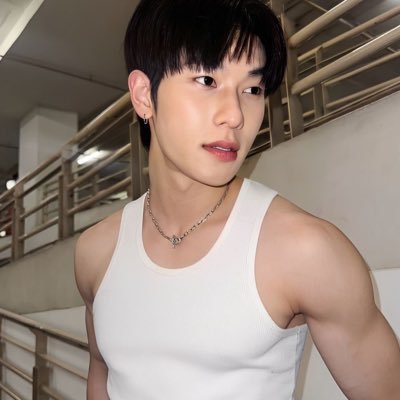 sanctuscott's profile picture. let’s succeed together na 👍