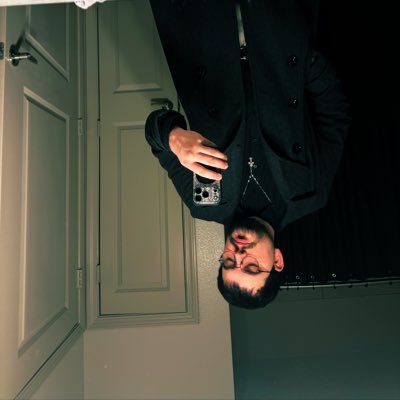 dankemoses_'s profile picture. the parody of my own life