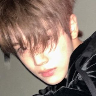 tagxsungchan's profile picture. 