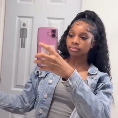 BONITAKOURT's profile picture. Here again ? IG: @bigniqqq_