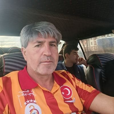 Batusarda_10's profile picture. Galatasaray diye bir hastalığımız var Allah şifa vermesin.