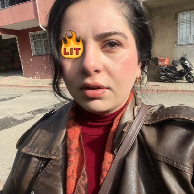 sefgibi56's profile picture. sen vahşi ve akıl almaz bir kadınsın