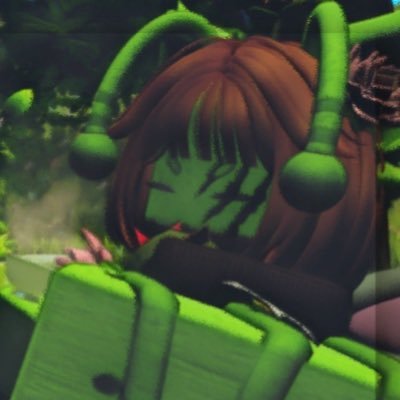 Meddling_Menace's profile picture. ✨Nonbinary, 23 years old ||🔞 I LIKE/POST SUGGESTIVE ART  || 🪄VRC Roleplayer || 🎙️Aspiring VA || 👾ROBLOX ENTHUSIAST || 🥩 #1 Pusuer Enjoyer