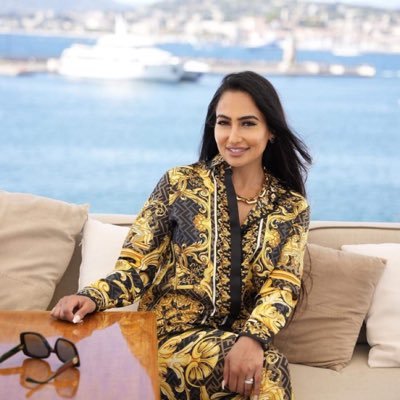 Jenniferdonn11's profile picture. Vision-driven design leader reshaping the future of aviation | invest | ATX + LA