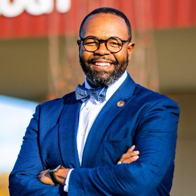 ItsDrMordecai's profile picture. Proud Community College President I Columnist for Community College Daily I Host of “Discovering Your Mission” Podcast