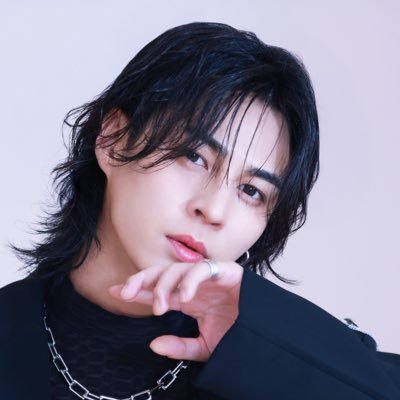 mxv_masaki_'s profile picture. @mxv_masaki 何故か凍結中🧊 MXV | MASAKI OFFICIAL X @M_X_V_OFFICIAL 『ヒプノシスマイク -Division Rap Battle-』 Rule the Stage -Grateful Cypher- 五十里蘭丸役